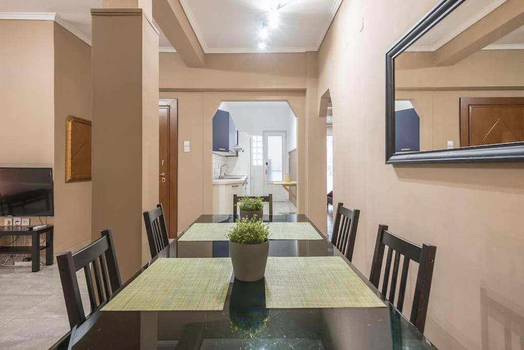 Pegasus Apartment Pireus Eksteriør bilde